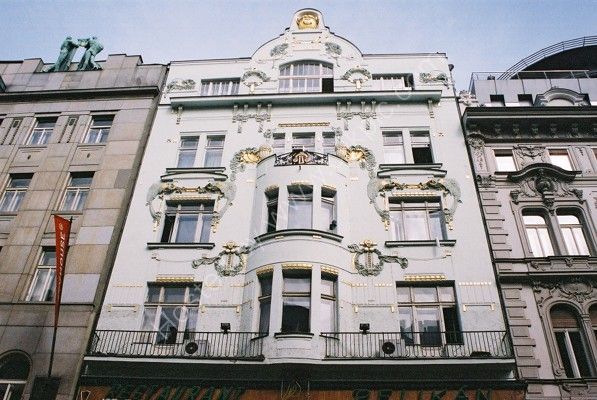 A Building in the Old Town, Prague
