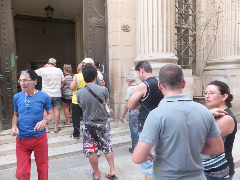 A life of queuing for Cubans, Obispo Street, Havana