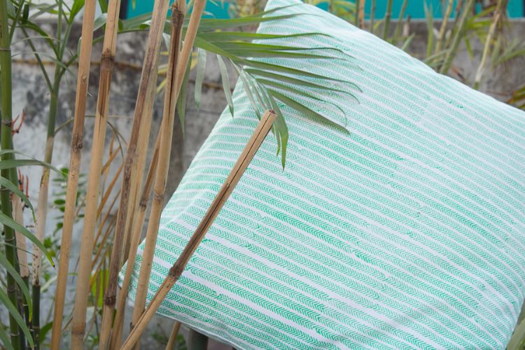 1421189-Organic Cotton Block Printed Cushion Cover
