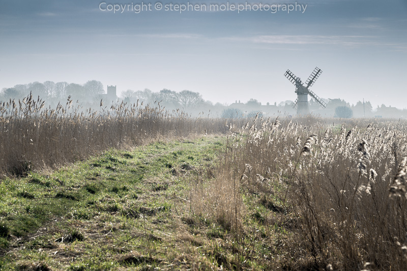 Footpath to Thurne Mill