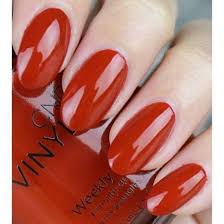 CND Vinylux Brick Knit #223 €12