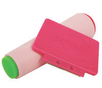 Dual Tipped Nail Stamper & Scraper Kit €4