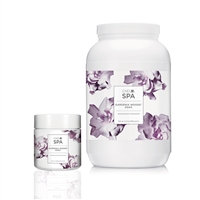 CND SPA Gardenia Woods Soak 3375ml €82.30
