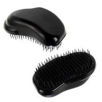 Beauty Couture Detangling Hair Comb Black or Pink €6