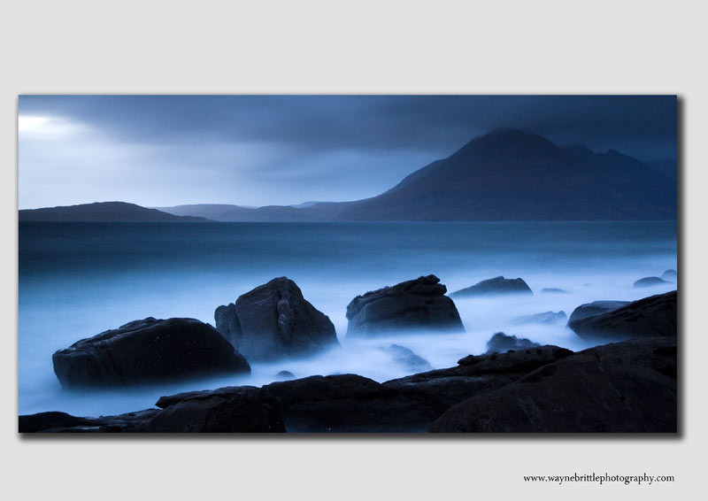 'Blue Glow' near Elgol - IOS1747