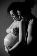 Bump and Baby customers enjoy their pregnancy photos.