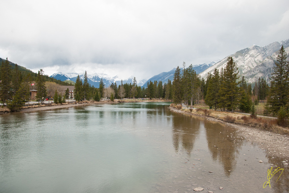 Bow River, Banff Town.