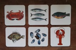 Fish coaster set
