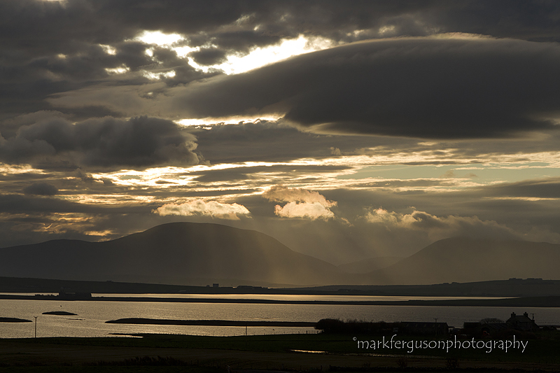 Crepuscular rays over Hoy