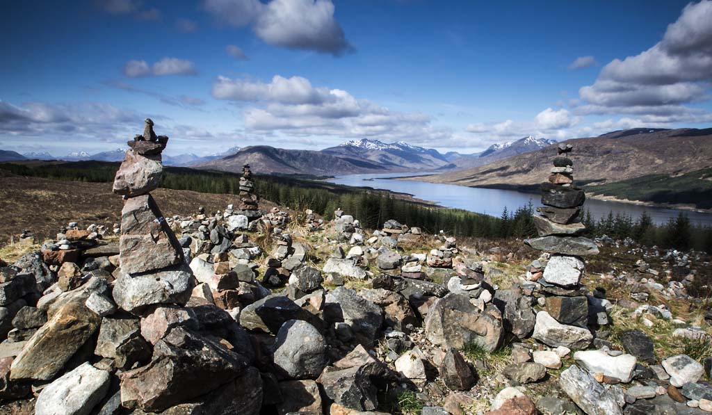Conspiracy Theories 101 - The Macrae Stones
