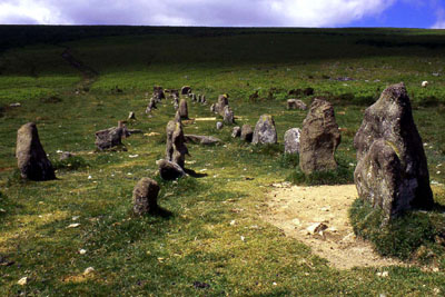 The graveyard stone row, cawsand beacon, Dartmoor.
