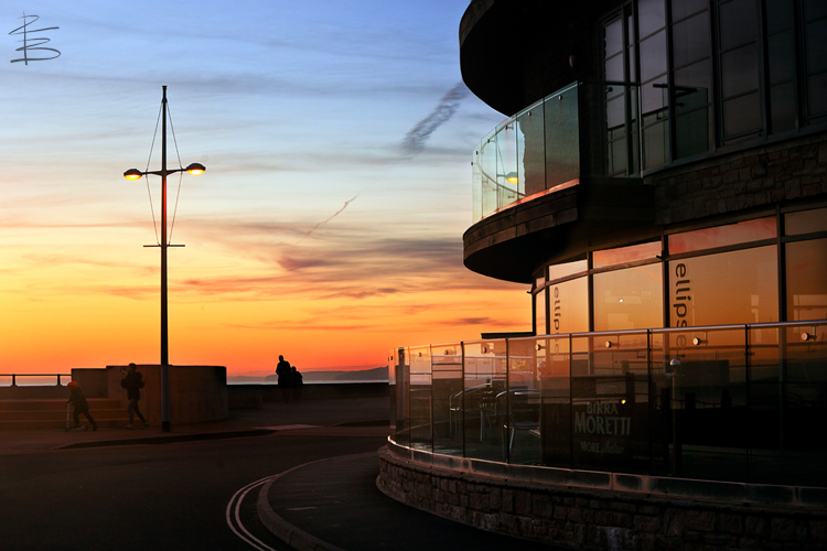 Sunset Ellipse