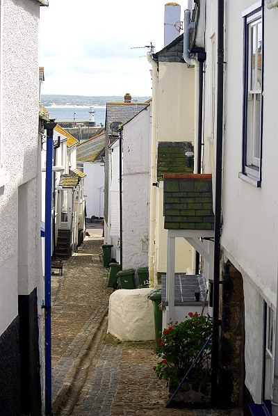 A glimpse of the lighthouse