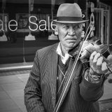 007.Busker