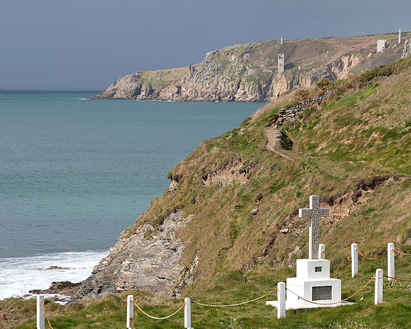 Cliff Cross Memorial