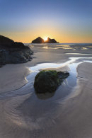 SUNSET BETWEEN GULL ROCKS (Holywell Bay)