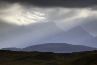 THREE PEAKS (Ben Loyal)