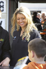 Ebay Motors BMW Pit Babe