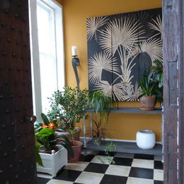 Glenreasdale Entrance Hall