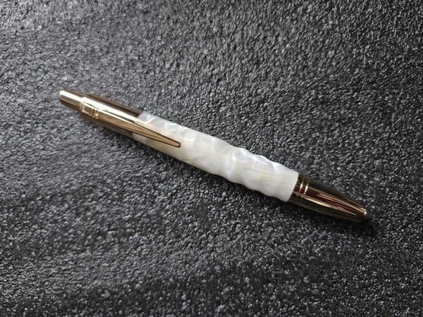 Stylus Pen = Mother of Pearl Acrylic