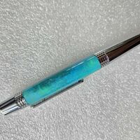 Twist Pen = Turquoise pearl twist