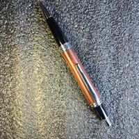 Click Pen = Kingwood WOOD pen on chrome