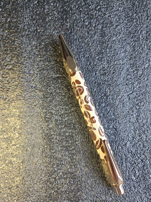 Click Pen = Coffee and cream on gold click
