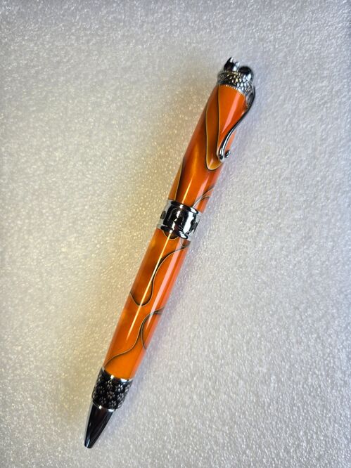 Twist Pen = Orange cat lover on chrome