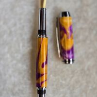 Fountain Pen = Regal swirl on sterling silver