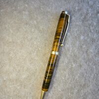 Twist Pen = Molten gold on Satin Gold