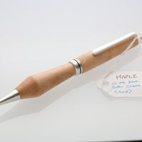 Twist Pen = Maple Wood on Satin Chrome