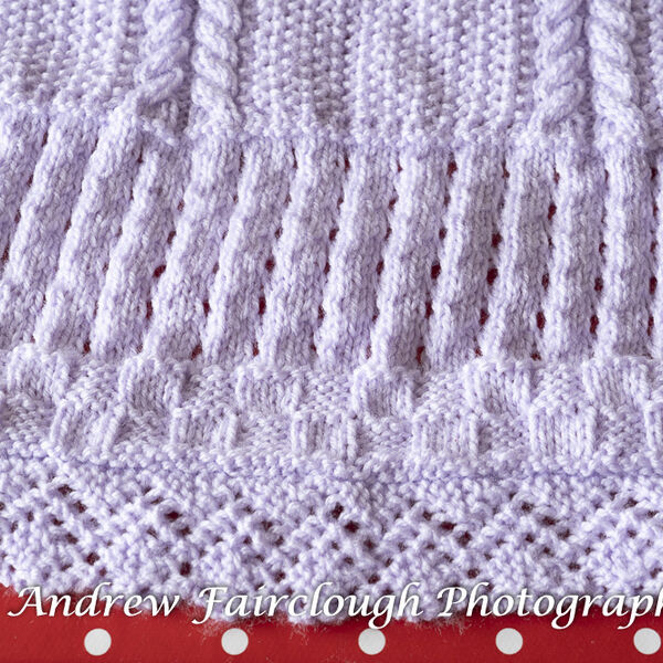 Lilac Baby Blanket - Two Edges Lace and Two Edges Ribbed. Detail.