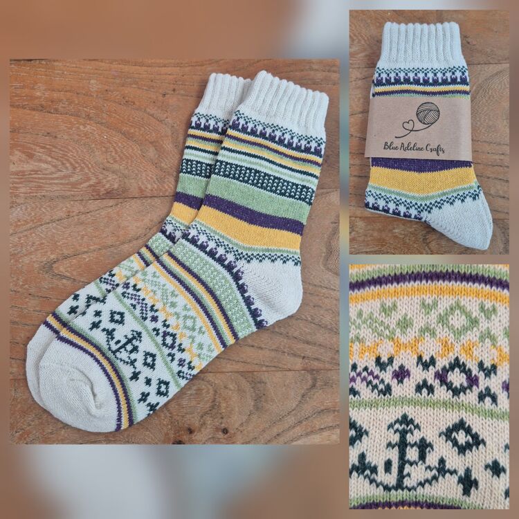 Festive Nordic Socks Adult size UK 5-6