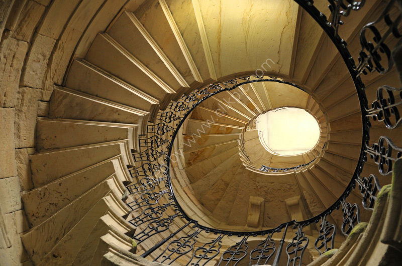 Spiral staircase