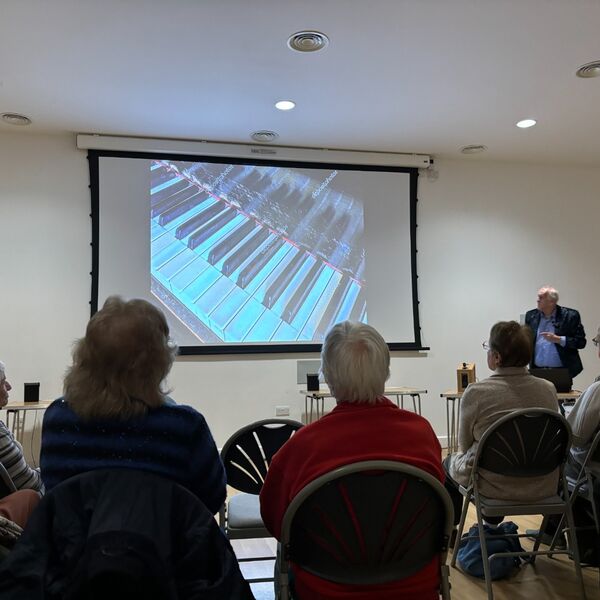 Graham Short in action