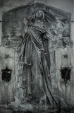 TOMB DETAIL {I}