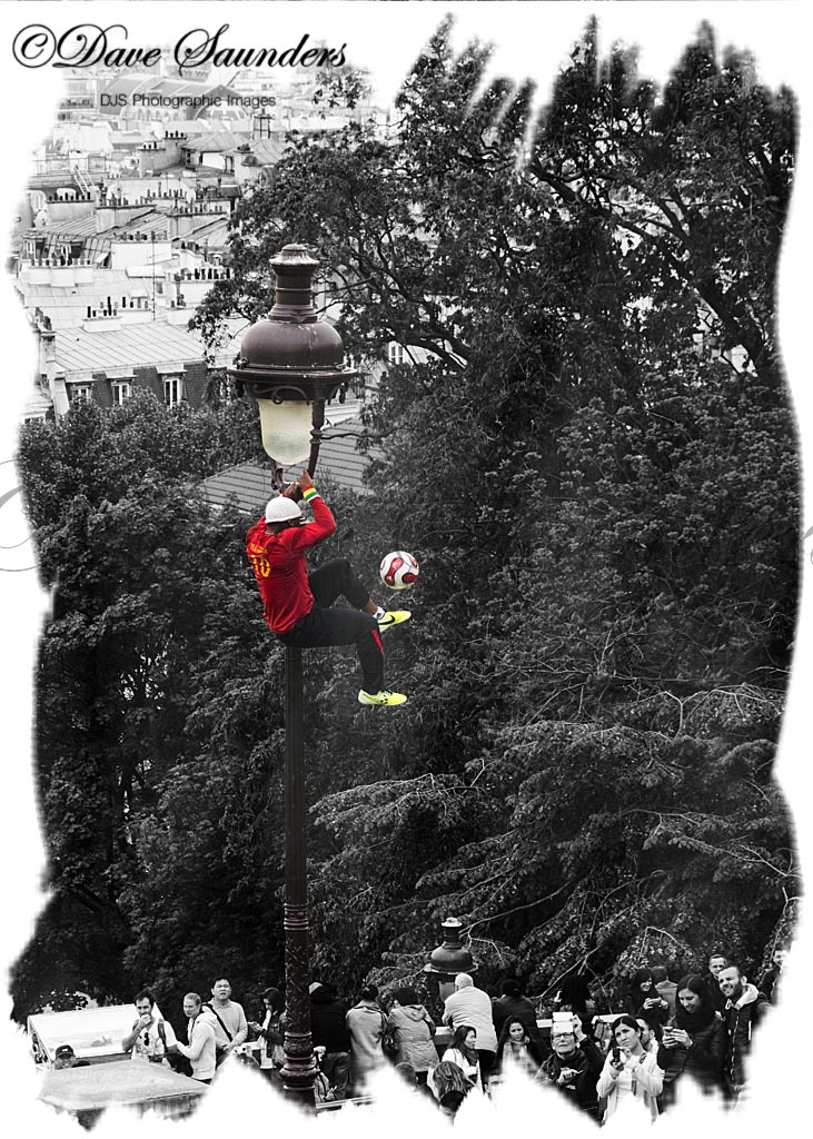 Lamp post footy