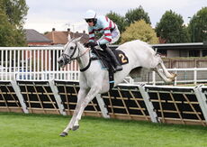 Pricedup Bet Mares' H'cap Hurdle