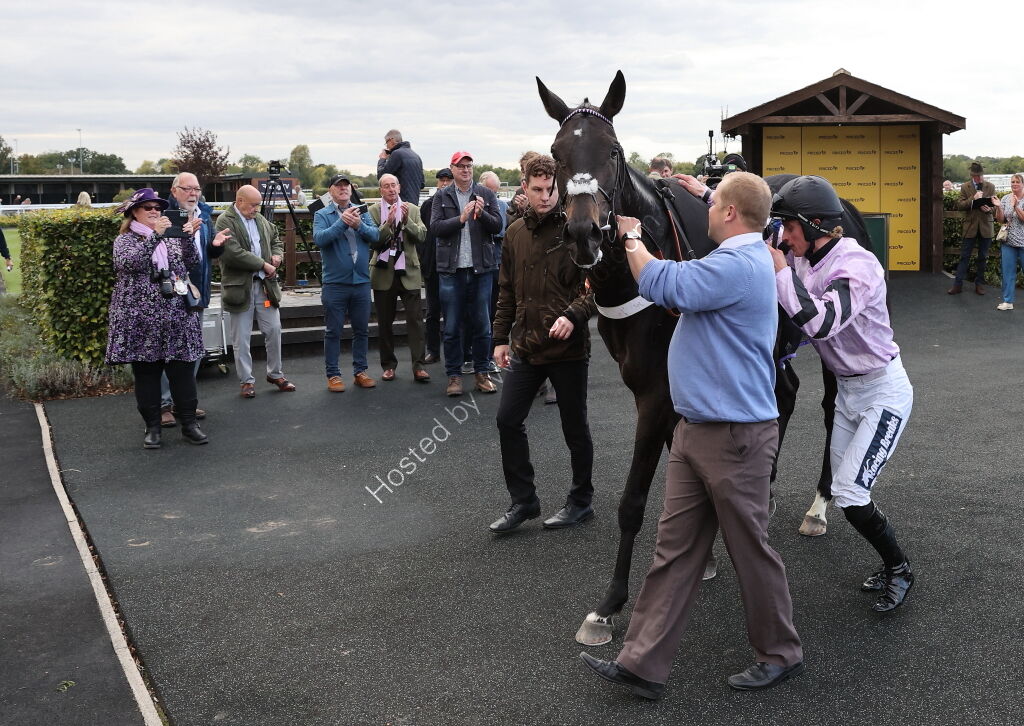 Paul Fergusons Jumpers To Follow Handicap Chase