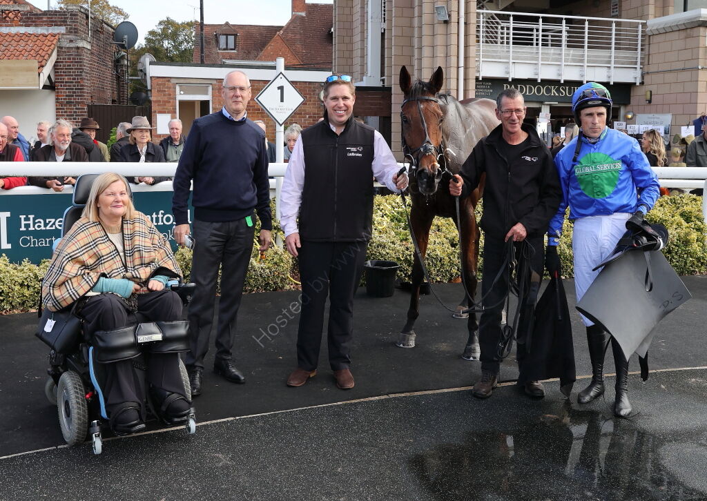 Green Ape Media Nov Ltd H'cap Chase