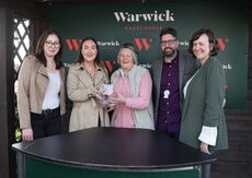 Zoo Accounting Open 'NH' Flat Race