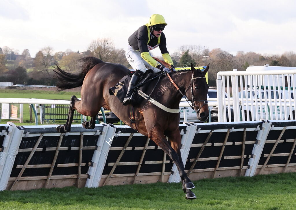 Pricedup.bet Cond Jockeys' H'cap Hurdle