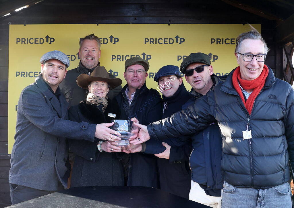 Pricedup.bet Cond Jockeys' H'cap Hurdle