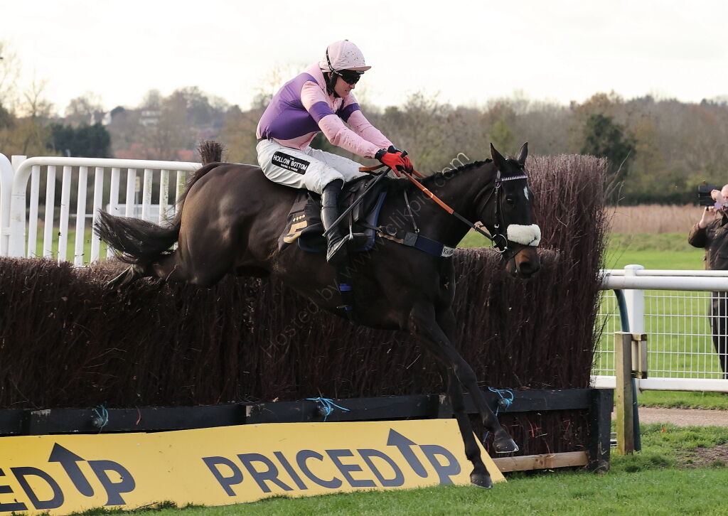 Hazelton Mountford Insurance  H'cap Chase