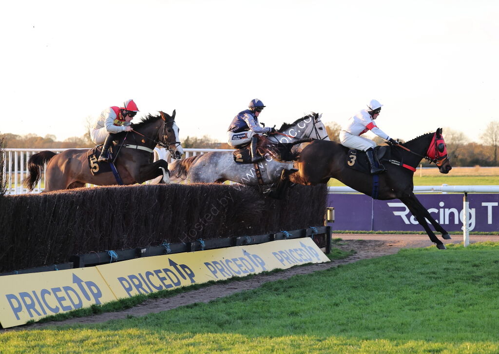 Pricedup Daily Sports Boosts H'cap Chase