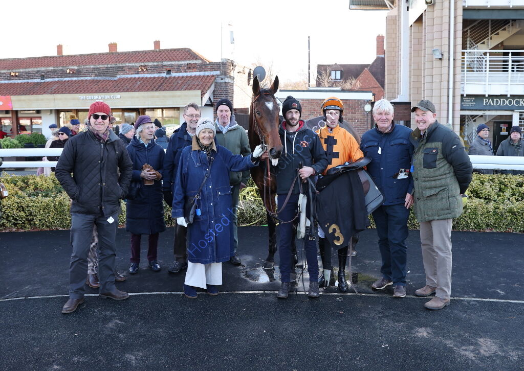 priced.bet EBF Fillies' Junior Hurdle