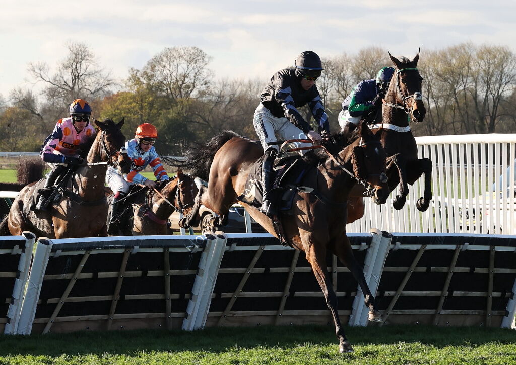 Chapel Stud Breeders' Day Mares' H'cap Hurdle