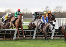 Aztec Aerosols Maiden Hurdle