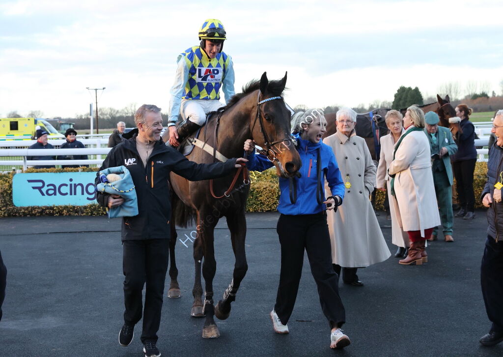 Larkshill Engineering Handicap Chase