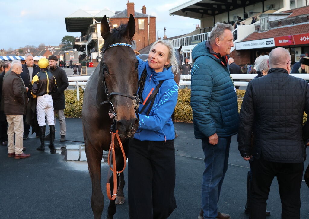 Larkshill Engineering Handicap Chase